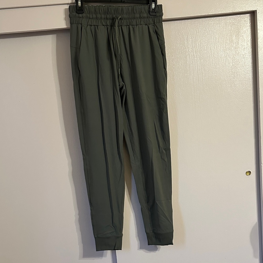 Members Mark Green Travel Joggers